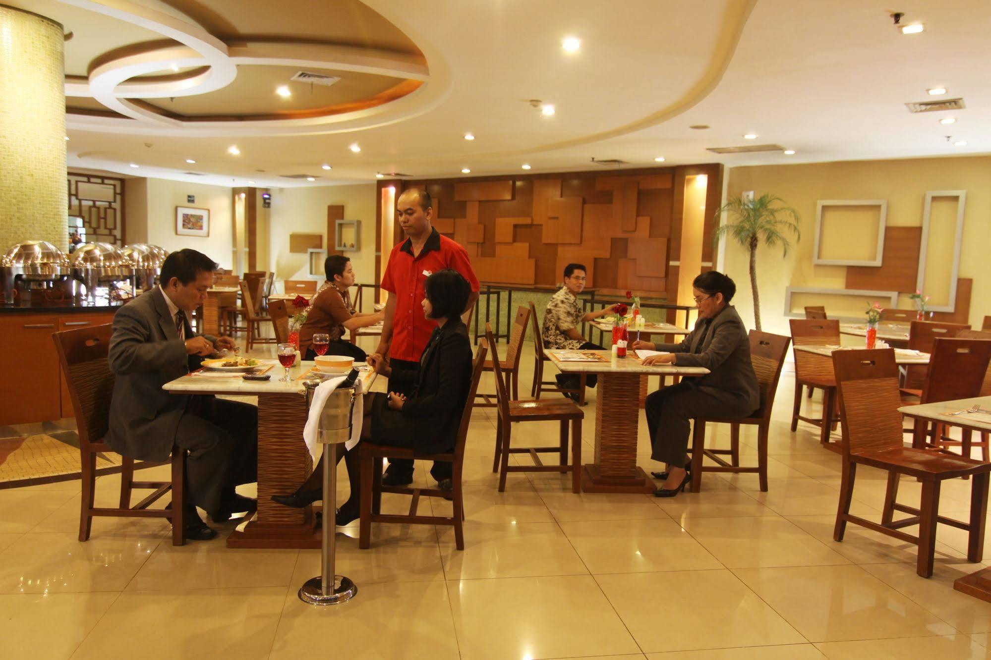 فندق Ibis Mangga Dua جاكرتا المظهر الخارجي الصورة